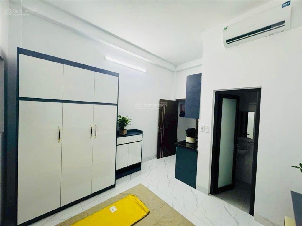 Chdv phú đô nam từ liêm, xây mới thang máy full nội thất, pccc đầy đủ, 30m ra phố gần bv hồng ngọc