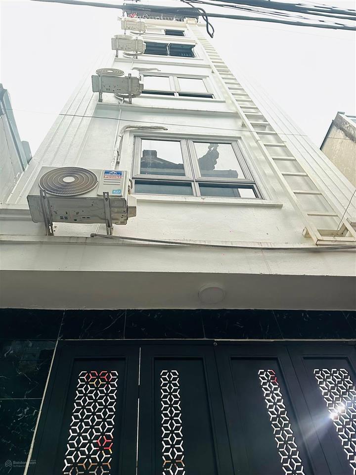 Chdv phú đô nam từ liêm, xây mới thang máy full nội thất, pccc đầy đủ, 30m ra phố gần bv hồng ngọc