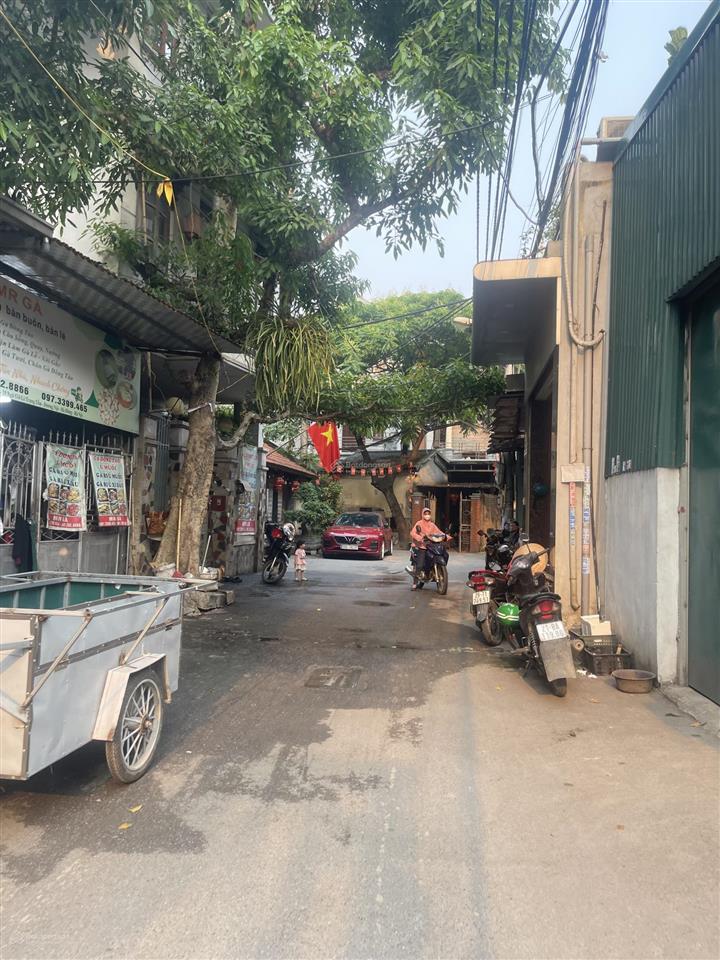 Ô tô đỗ cửa! lê trọng tấn hà đông, lô góc, full nội thất, vị trí đẹp, ngõ thông, gần aeon mall hđ