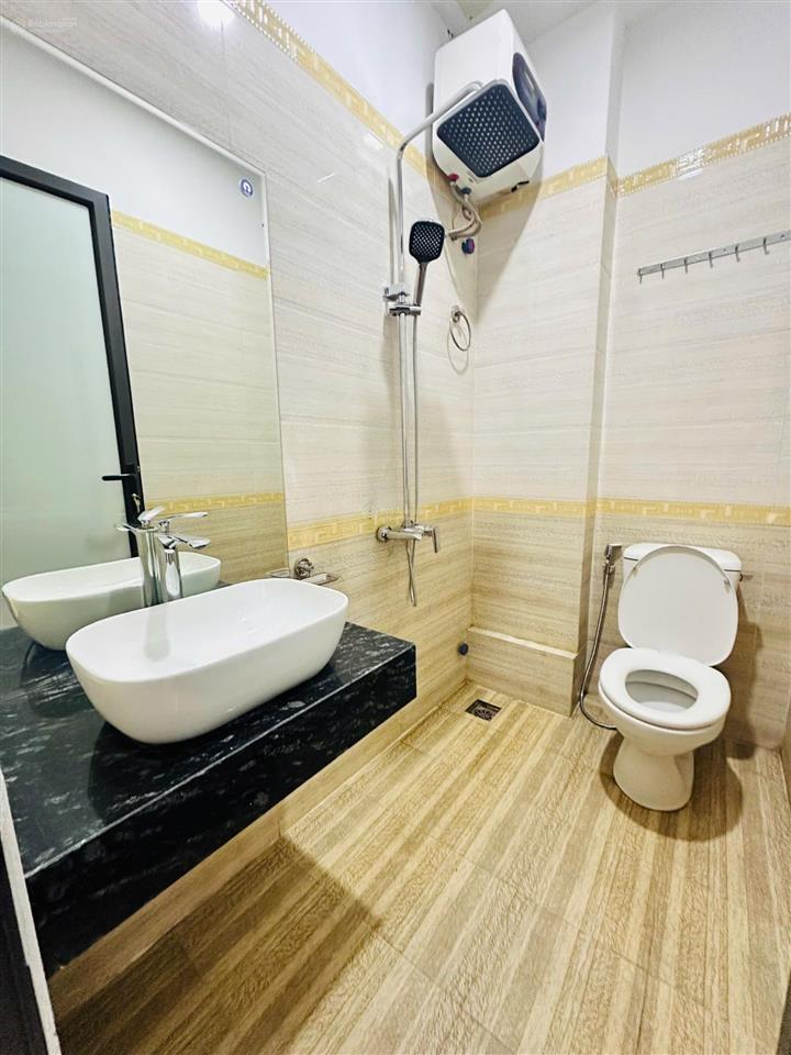 Bán nhà nghĩa đô  thông  thang máy  10m ra phố. 36m2 x 6 tầng, giá 13,2 tỷ