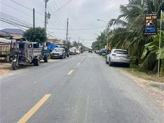 Mt đá xanh xe 16 chỗ, gần đt816  khu đông dân, không mồ mả