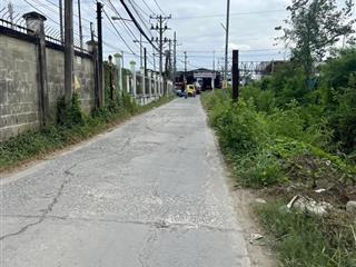 Gần ql1a, cách chợ bình chánh 5km  đường oto, ko bị quy hoạch