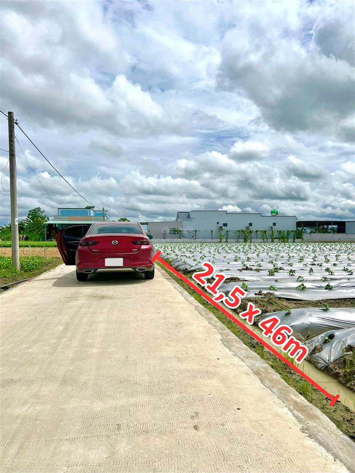 21,5x46  sát vách tp gò công  cách tl873 chỉ 70m  đất sạch, ko bị quy hoạch