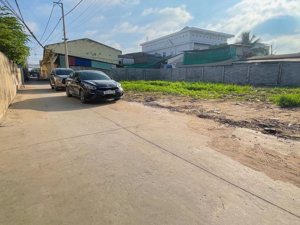 Đất trung tâm tt bến lức  đối diện chợ, siêu thị coopmart bến lức