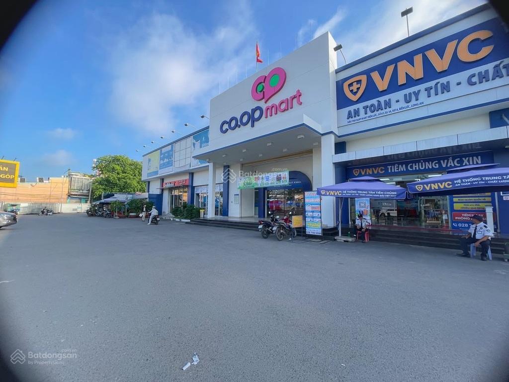 Đất trung tâm tt bến lức  đối diện chợ, siêu thị coopmart bến lức