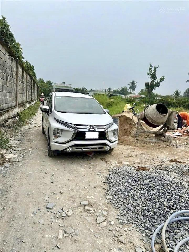 6,5 x 39m (full thổ)  đường đá xanh xe tải, gần ql1a  khu đông dân