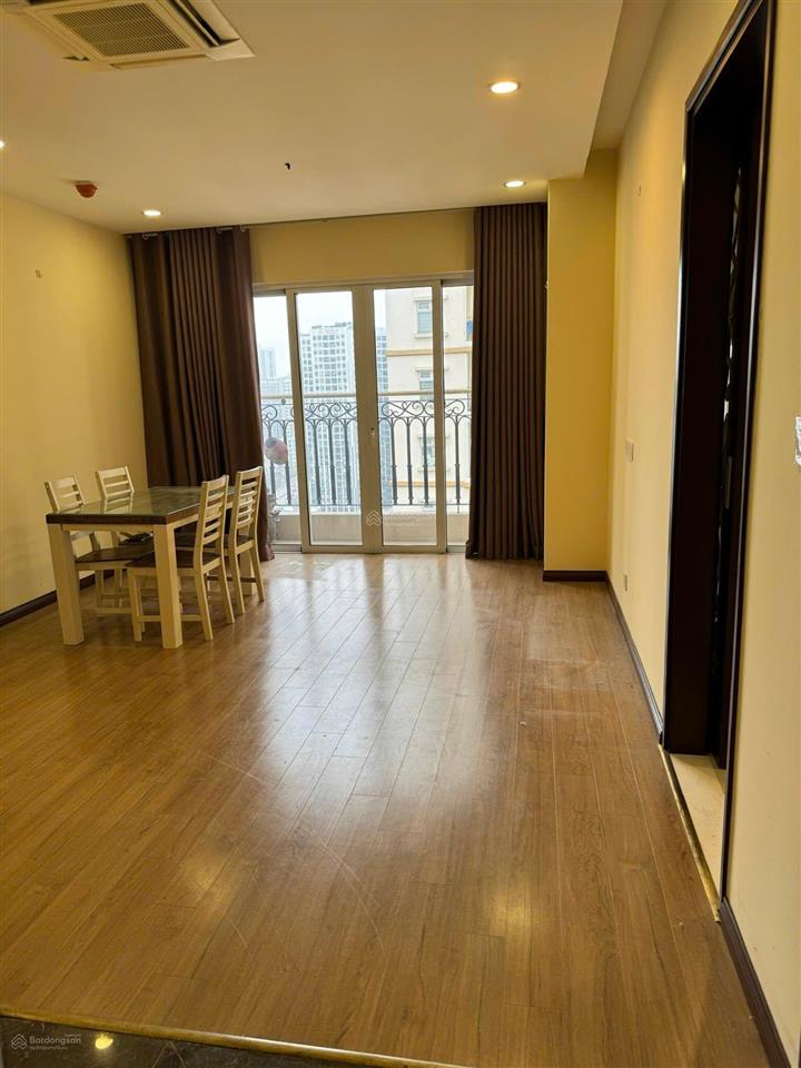 Cho thuê cc hòa bình green city, 505 minh khai hai bà trưng 70m, 2pn, full đồ, 12,5tr