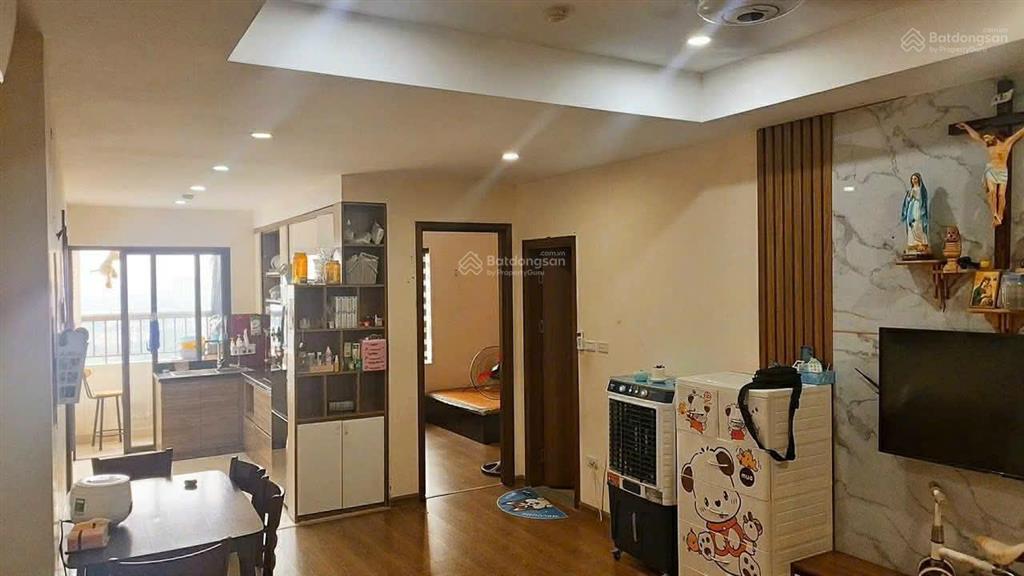 Cho thuê ch osaka complex ngõ 48 ngọc hồi  hoàng mai, 71m 2pn, full đồ, 8tr