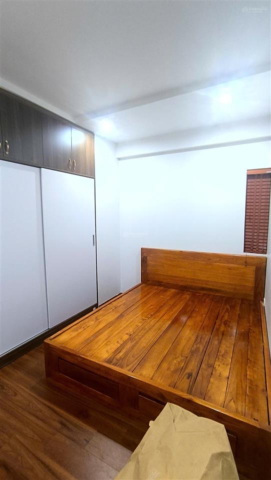 Cho thuê ch ba hàng  282 lĩnh nam hoàng mai 65m 2pn full đồ, 7,5tr