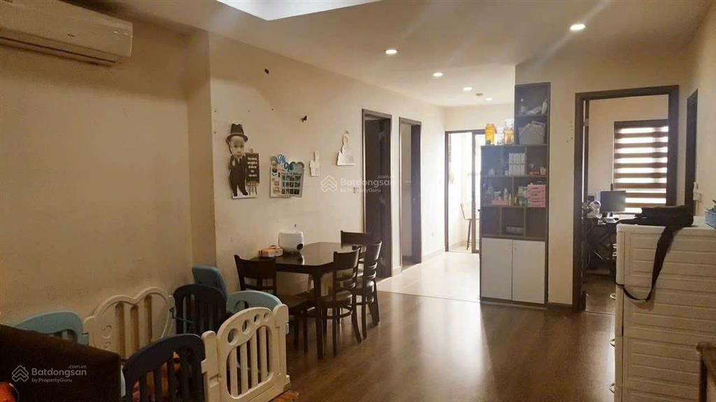 Cho thuê cc osaka complex ngõ 48 ngọc hồi  hoàng mai 56m 2pn, 1wc, full đồ, 8tr