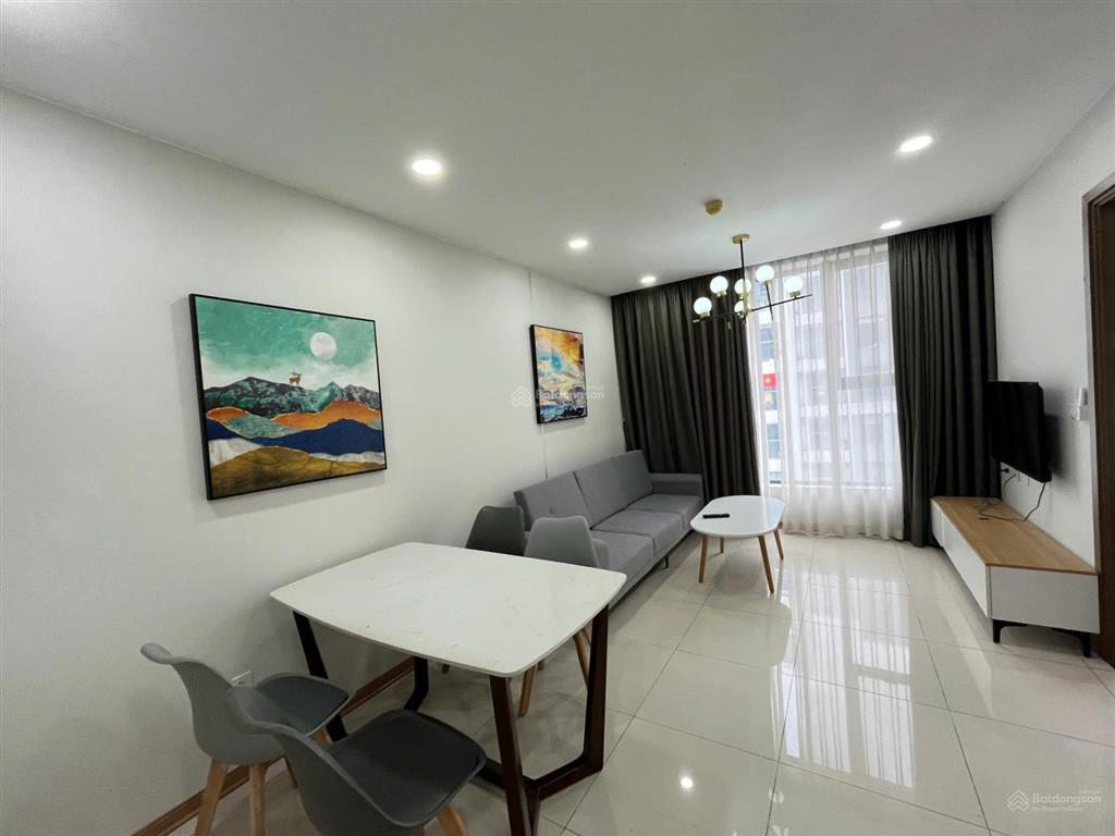 Cho thuê cc rose town 79 ngọc hồi hoàng liệt, hoàng mai 71m 2pn full đồ 9,5tr