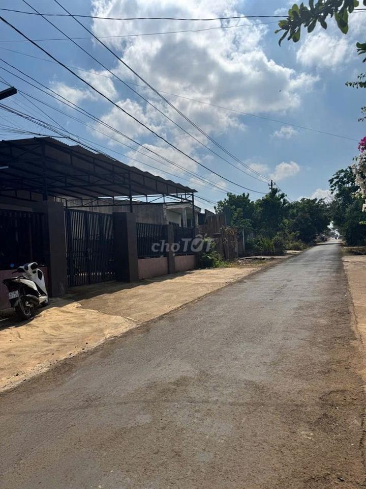 ĐẤT 2 MT TRƯỚC -SAU HẺM 2 OTO NGUYỄN THỊ ĐỊNH - NGÃ 3 HỒ CÂU