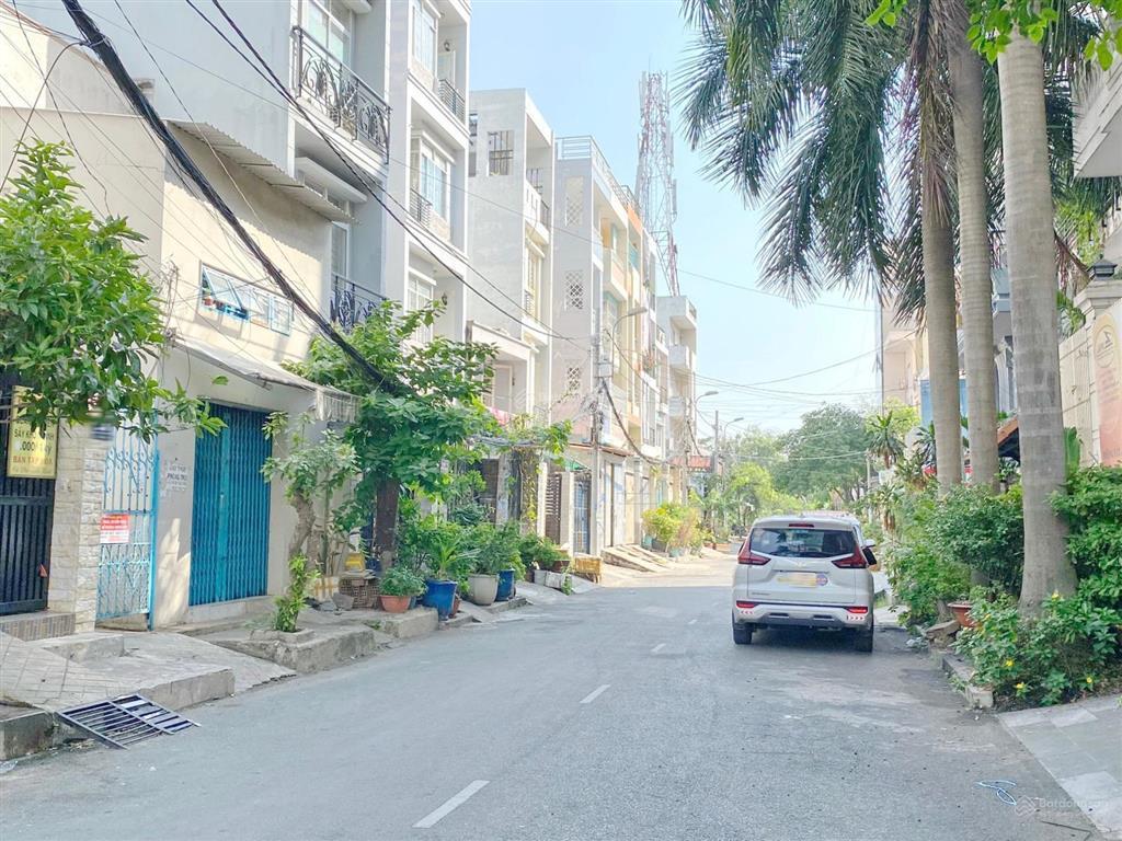 Cho thuê nhà nguyên căn đường số 79, tân quy 5x20m trệt 3 lầu 22tr 0902 428 ***