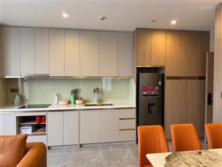 Bán gấp căn hộ 3pn, 2wc tại icon40 hạ long, giá cực chất 5,7 tỷ, 93m2