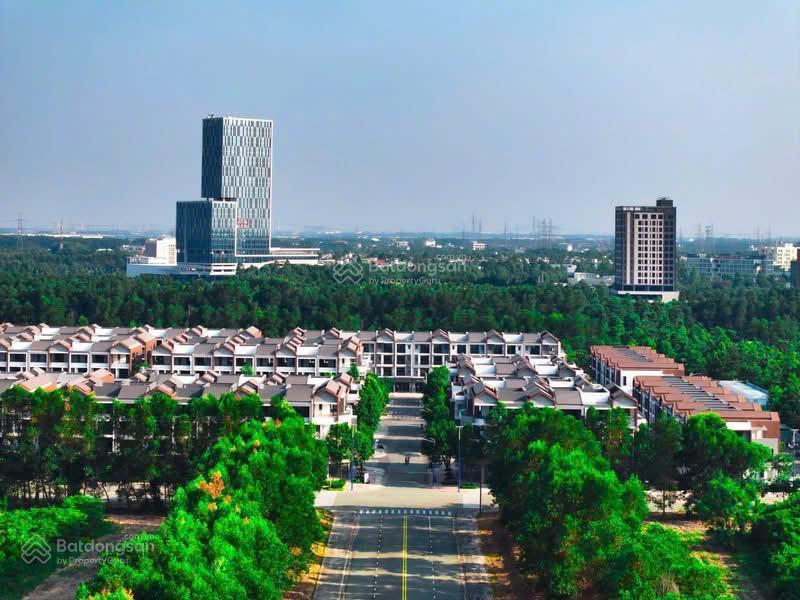 Shophouse trung tâm tp mới, chiết khấu đến 21,5% + 280 triệu  chỉ 30% nhận nhà kinh doanh ngay