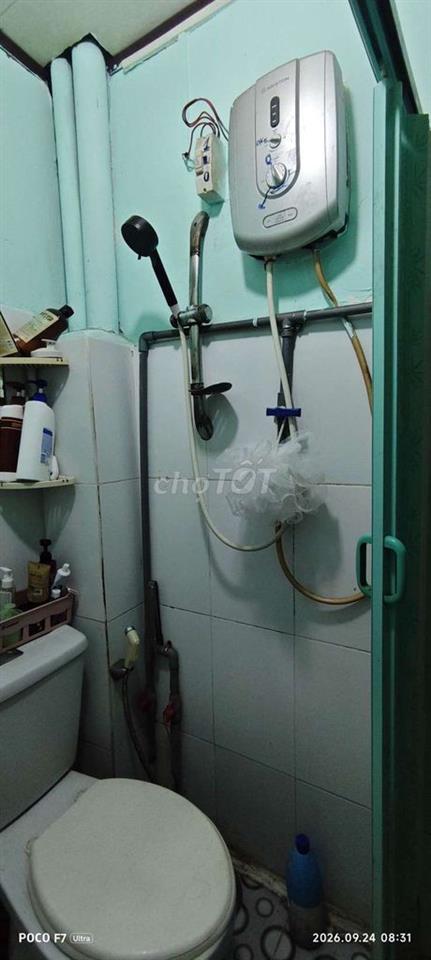 LẦU 1 PHÙ HỢP 1 SV NỮ