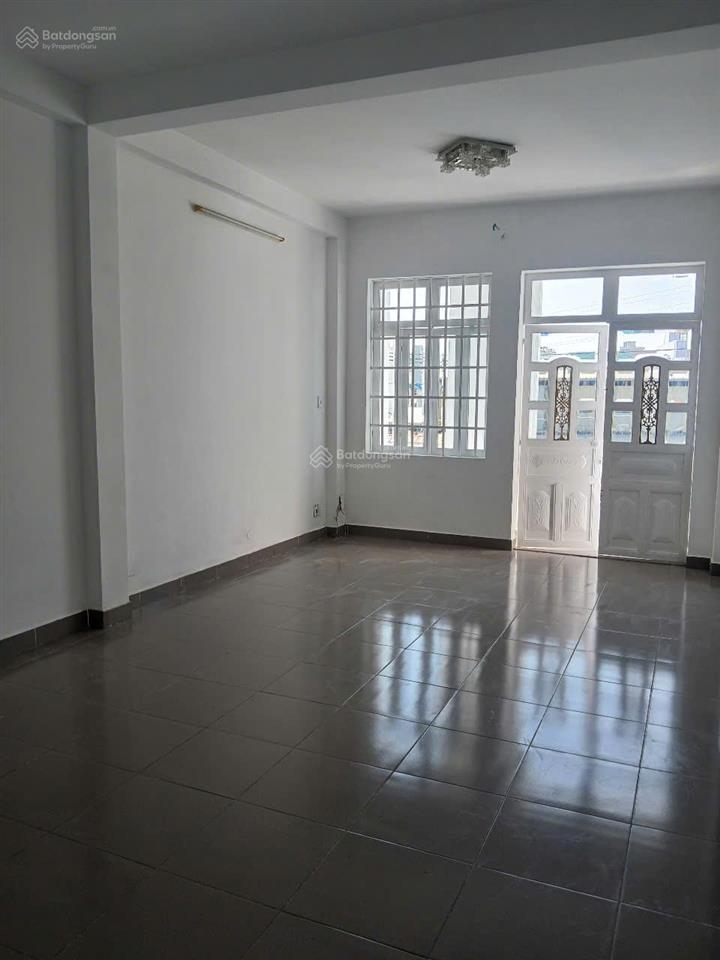 Cho thuê nhà mặt tiền thạnh xuân 21, quận 12, giá 15tr/tháng , diện tích 68m2,  0913 857 ***