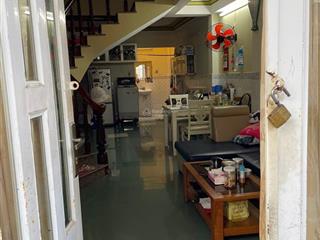 Cho thuê nhà hẻm đồng nai, phước hải, nam nha trang. giá 8 triệu/ tháng