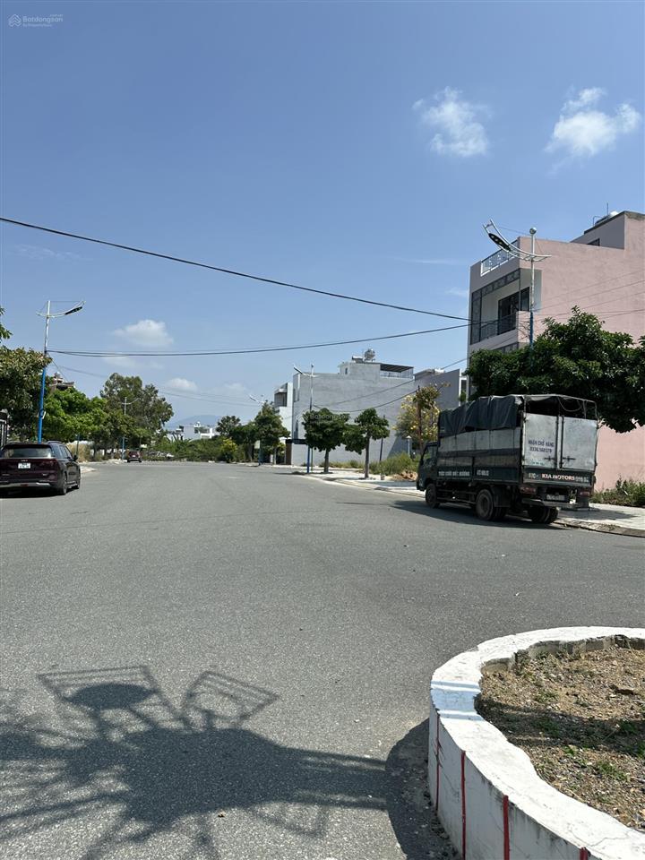 Cho thuê nhà nguyên căn full nội thất khu đô thị hoàng long, nam nha trang. giá 20 triệu/ tháng