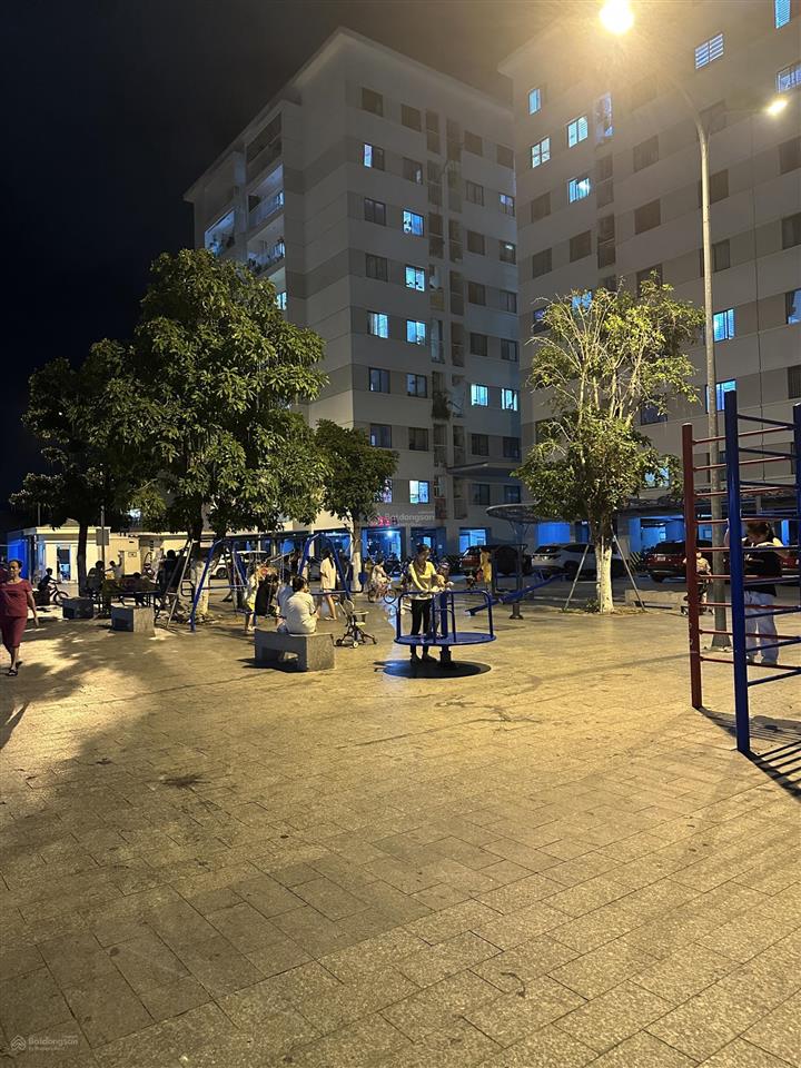 Bán căn hộ có nội thất cơ bản chung cư ct2b hud phước long, nam nha trang
