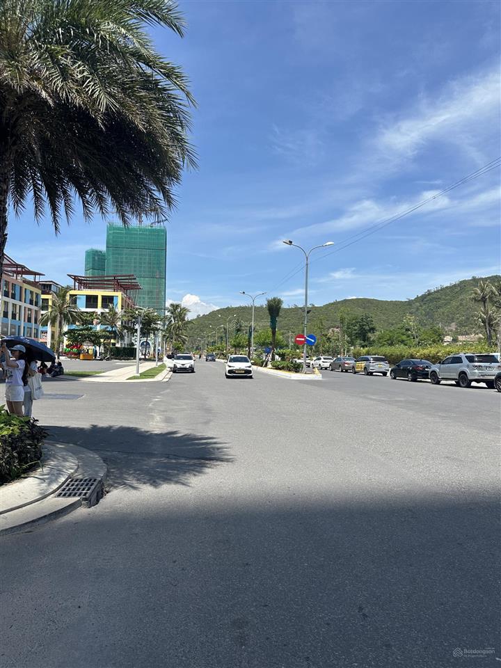 Căn hộ biển nội đô nha trang giá chỉ 1,8 tỷ. full nội thất, phù hợp khách mua vừa ở vừa cho thuê