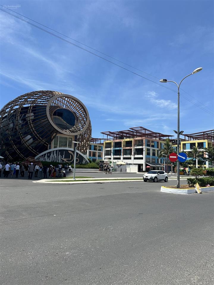 Căn hộ biển nội đô nha trang giá chỉ 1,8 tỷ. full nội thất, phù hợp khách mua vừa ở vừa cho thuê