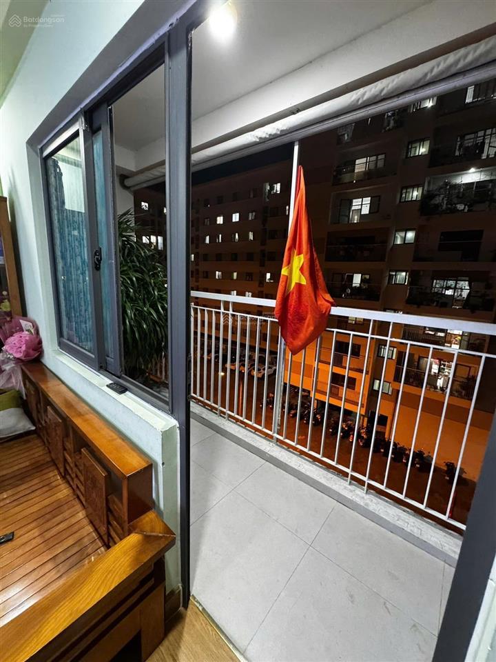 Cho thuê căn góc chung cư ct1b hud phước long. giá 8,5tr/tháng