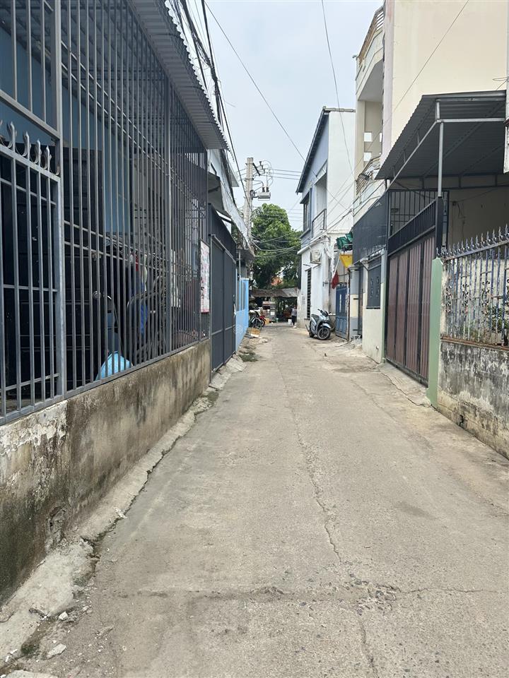 Bán nhà cấp 4 đường chợ ga (vĩnh thạnh), tây nha trang. thuận tiện buôn bán, kinh doanh