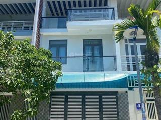 Cho thuê nhà 3 tầng khu đô thị phước long, nam nha trang. giá 15 triệu/tháng