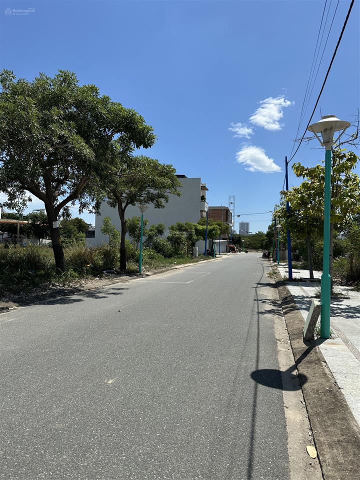 Bán đất khu đô thị hoàng long, phước long, nam nha trang. hướng đông nam giá 5 tỷ