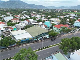 Cần bán lô đất mặt tiền 23/10  tây nha trang