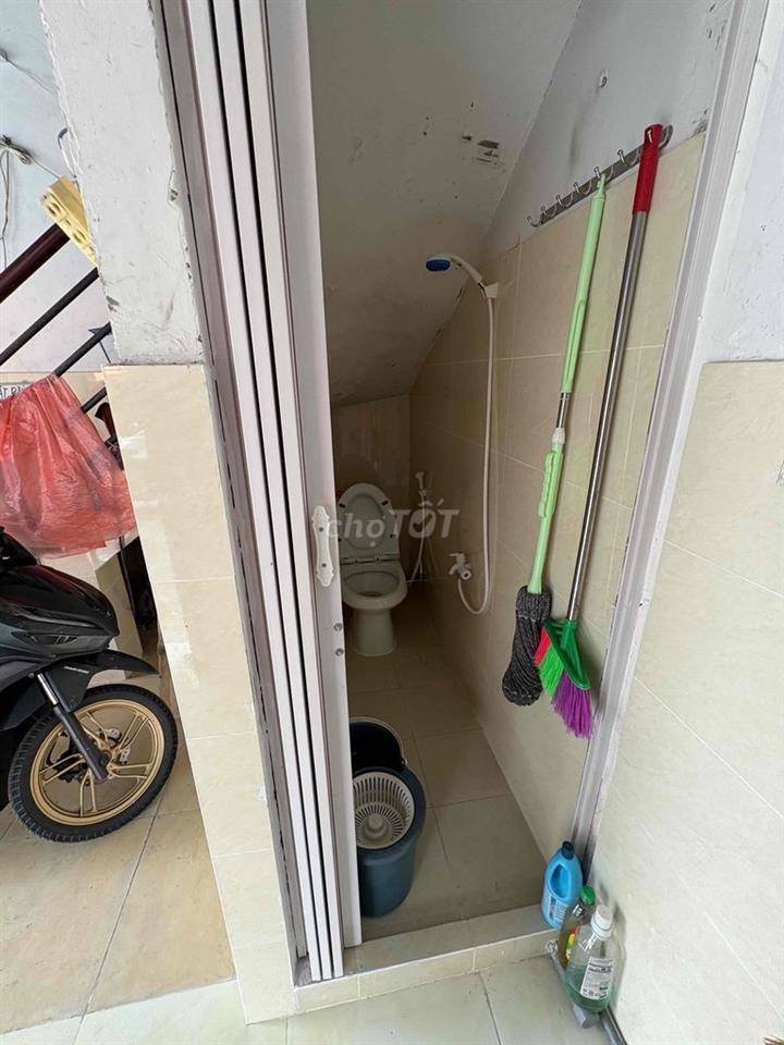 Mặt Bằng Ngã Tư 2 mặt tiền khu vực sầm uất, mới đẹp