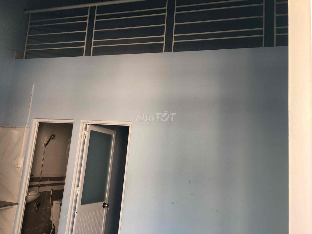 nhà cấp4 có gác lửng
