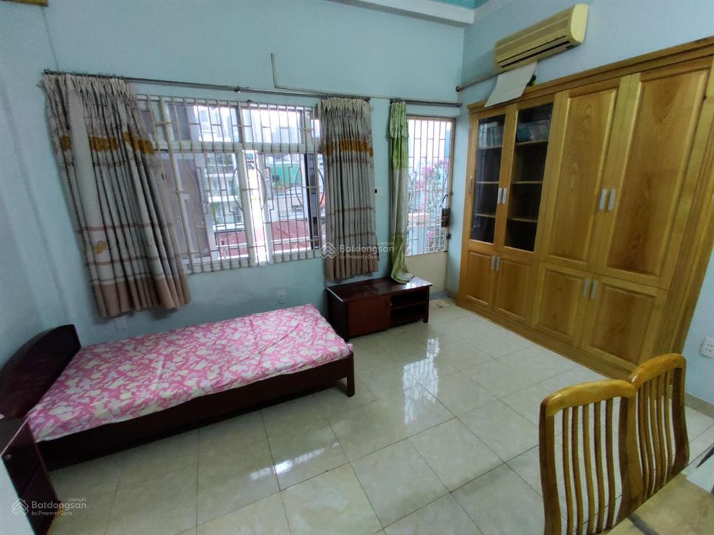 Cho thuê phòng 30m2 chính chủ  hẻm ô tô xô viết nghệ tĩnh  sát quận 1