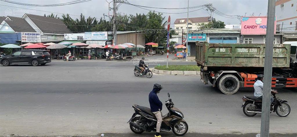 Cho thuê nhà mặt tiền ngay ngã 4, số 2599a đường văn tiến dũng (ql50 cũ), hưng long, tp. hcm