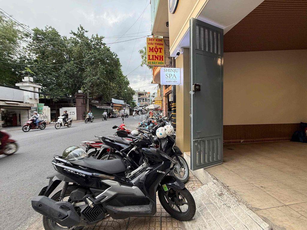 Cho thuê mặt bằng Nails, Spa, Shopping