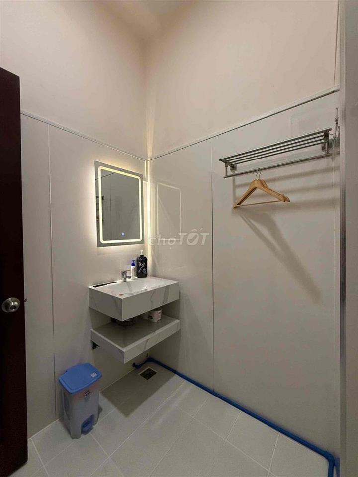 Cho thuê mặt bằng Nails, Spa, Shopping