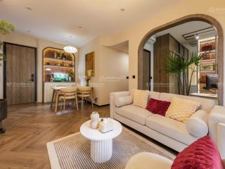 Chuyên rổ hàng thuê mua các căn de la sol q4 studio 12tr 1pn 17tr 2pn 22tr 3pn 35tr 0911 487 ***