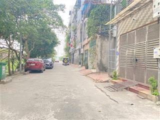 Chính chủ bán nhà lê trọng tấn, hà đông, 43m2, ô tô đỗ cửa, view công viên