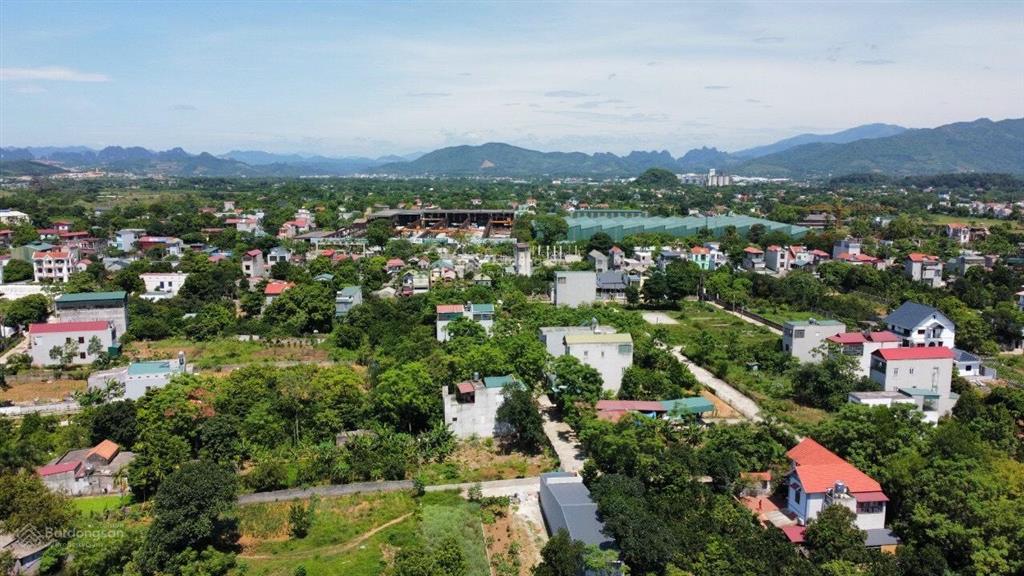 Tôi cc cần bán đất xuân mai, phân lô 80m2, mt 5m, ô tô tránh, chỉ hơn 2 tỷ