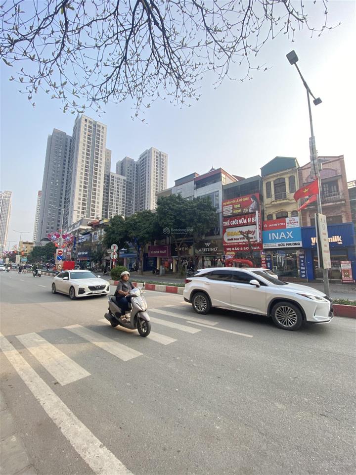 Bán nhà văn quán, hà đông, 40m2 4 tầng, ngõ ô tô, chỉ hơn 8 tỷ