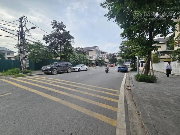 Chủ nợ bank, cần bán gấp đất dương nội, hà đông, 60m2 mt 4m, 20m ô tô tránh nhau, chỉ hơn 6 tỷ