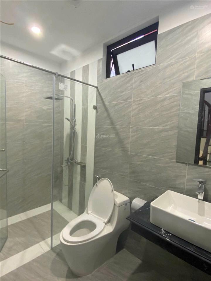 Bắt đáy nhà phố yên lộ, yên nghĩa, hà đông, 38m2 5 tầng, trong đê chủ bán chỉ 5 tỷ
