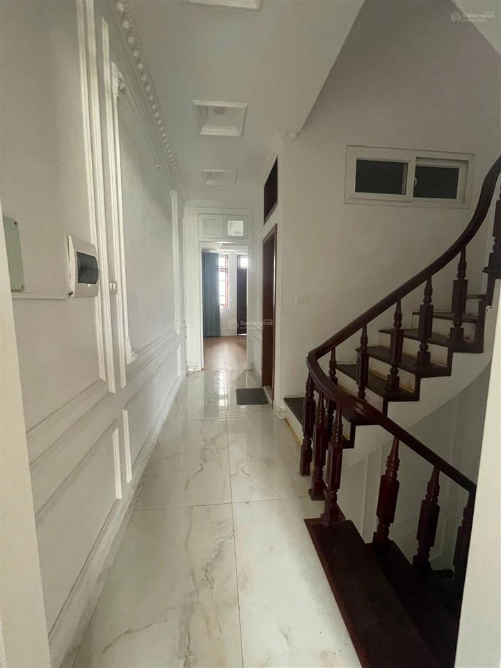 Bán nhà văn khê, hà đông, 50m2 6 tầng phân lô vỉa hè, kinh doanh, giá rẻ