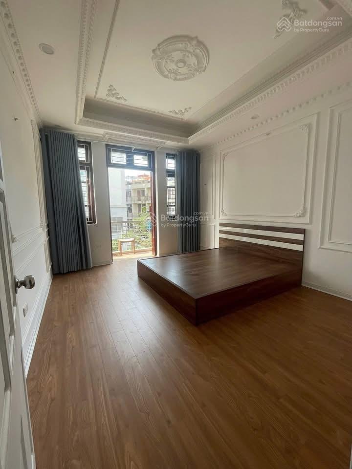 Bán nhà văn khê, hà đông, 50m2 6 tầng phân lô vỉa hè, kinh doanh, giá rẻ
