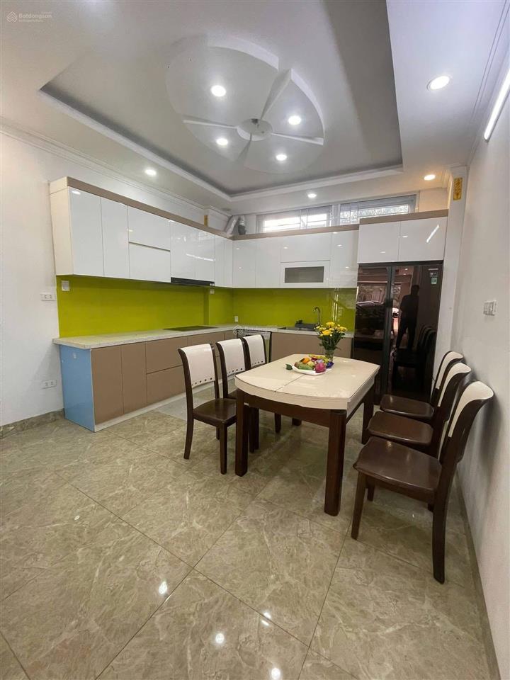 Bán nhà văn khê, hà đông, 50m2 6 tầng phân lô vỉa hè, kinh doanh, giá rẻ