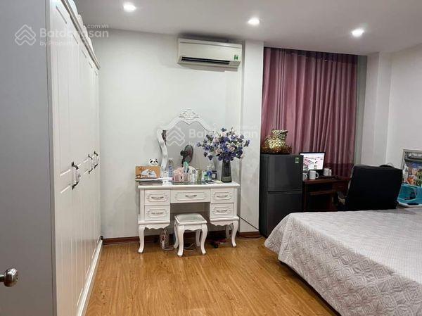 Bán nhà yên nghĩa, hà đông, 40m2 4 tầng, ô tô đỗ cửa, gần công viên, chỉ hơn 6 tỷ