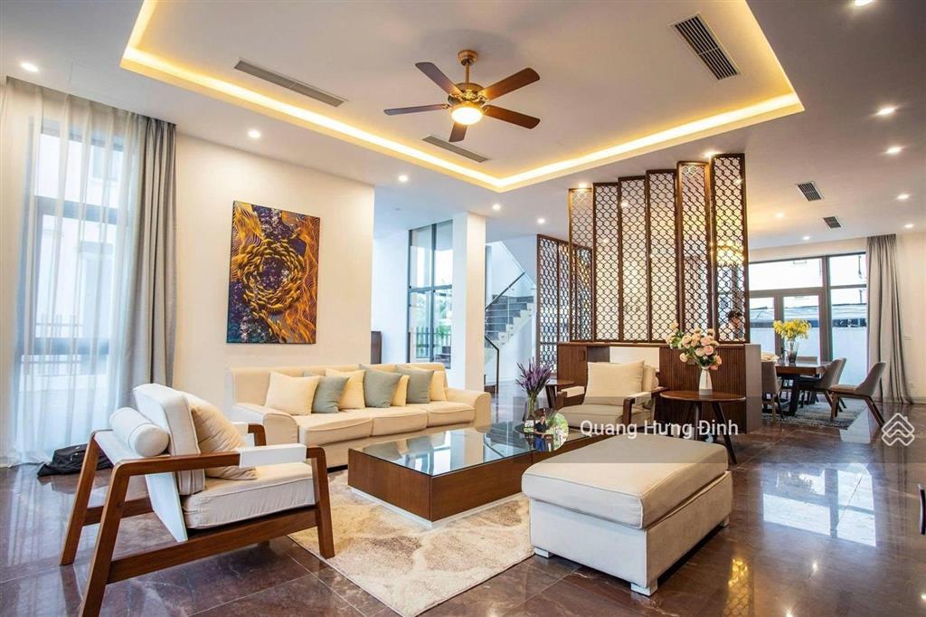 Biệt thự việt kiều châu âu, mỗ lao, 190m², mặt tiền 9m, đường 12m, 4 oto tránh, sẵn sổ. giá 49,5 tỷ
