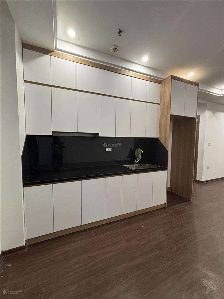 Bán 3pn 2vs, cc smile building, 95m2 căn góc, hướng mát, nguyễn cảnh dị, 8.4 tỷ