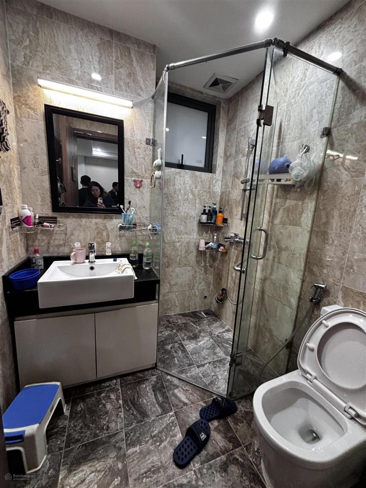 Căn góc 9 tỷ  100m2 hướng đông nam  có slót ô tô dưới hầm 0978 164 ***